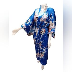 Elegant Blue Floral Kimono Robe EUC Size O/S